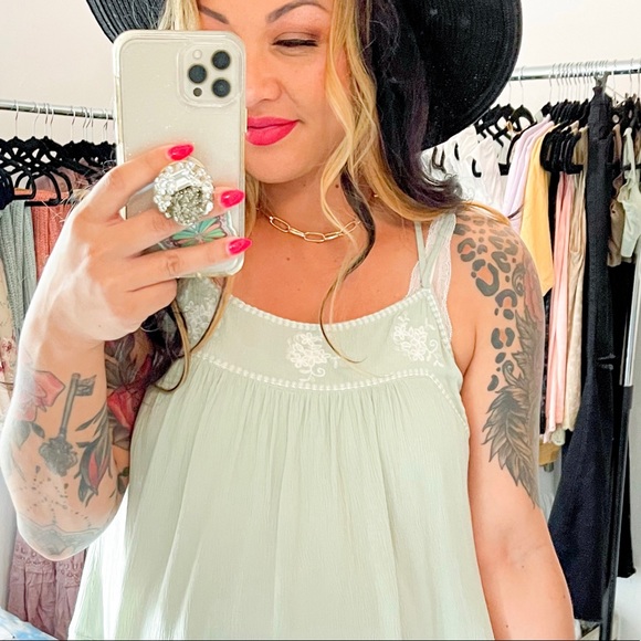 Chunky Gold Chain Choker - Picture 2 of 2